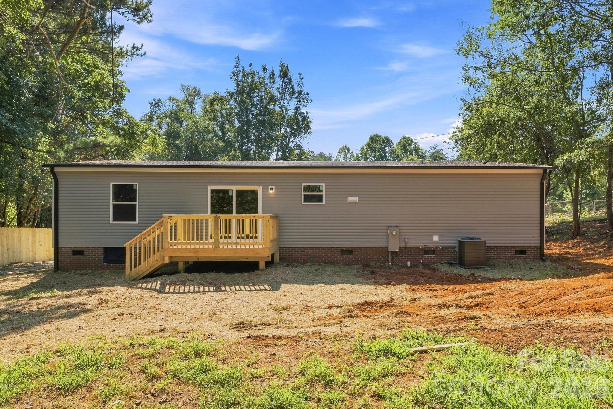 Single Family Residence at 1028 Dorset Lane, Lincolnton, photo 28 of 31