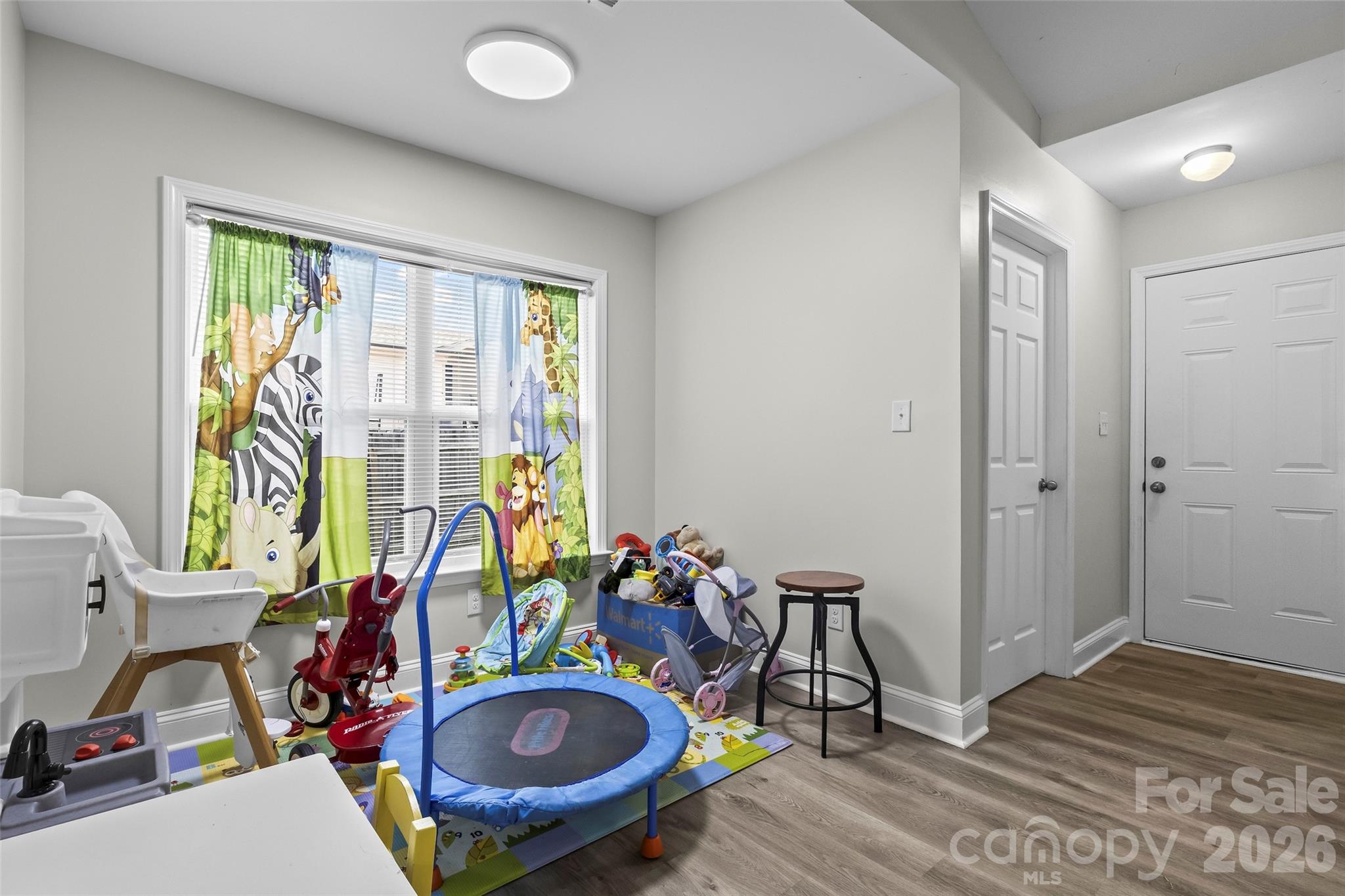 Single Family Residence at 4049 Fincher Road, Matthews, photo 9 of 27