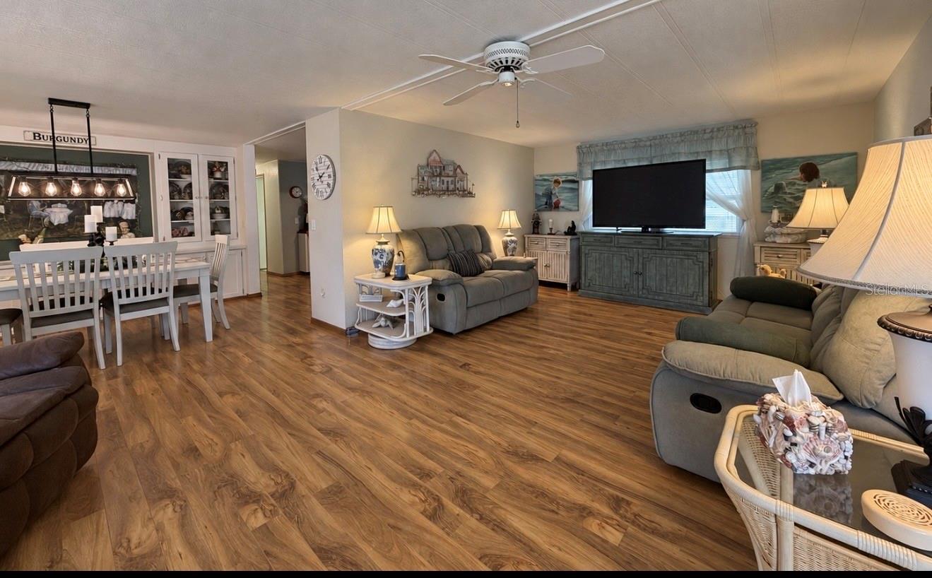 Living room - 1100 BELCHER RD S #535, LARGO