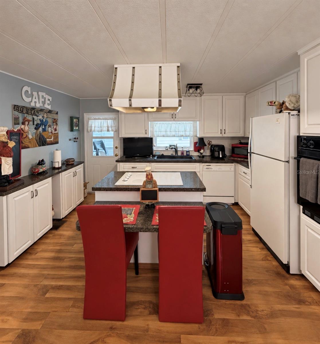 Kitchen - 1100 BELCHER RD S #535, LARGO
