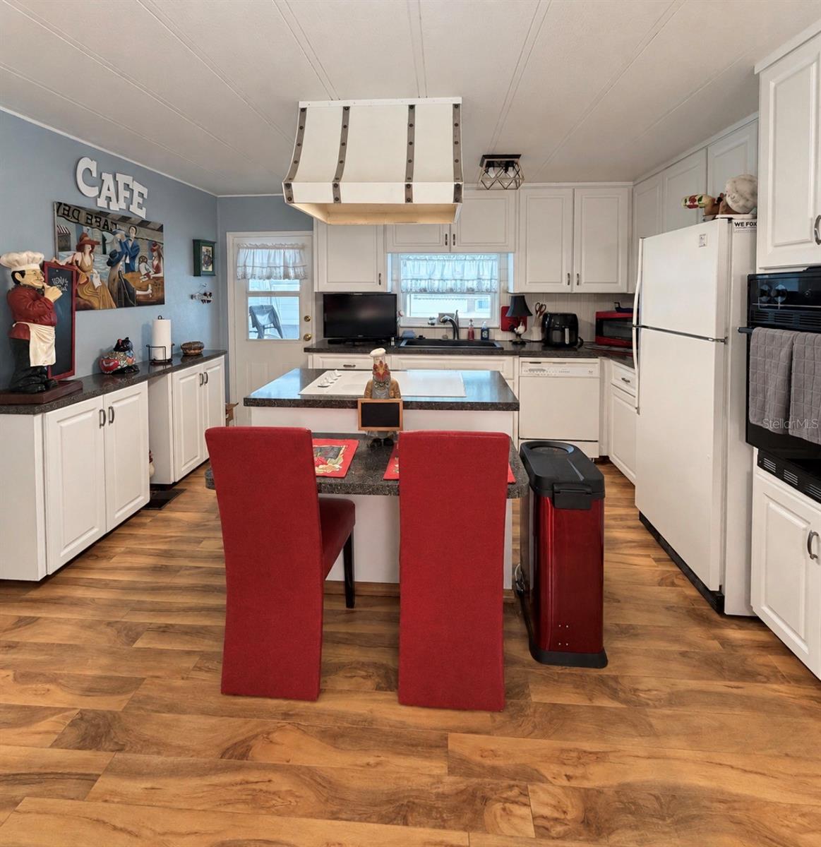Kitchen - 1100 BELCHER RD S #535, LARGO