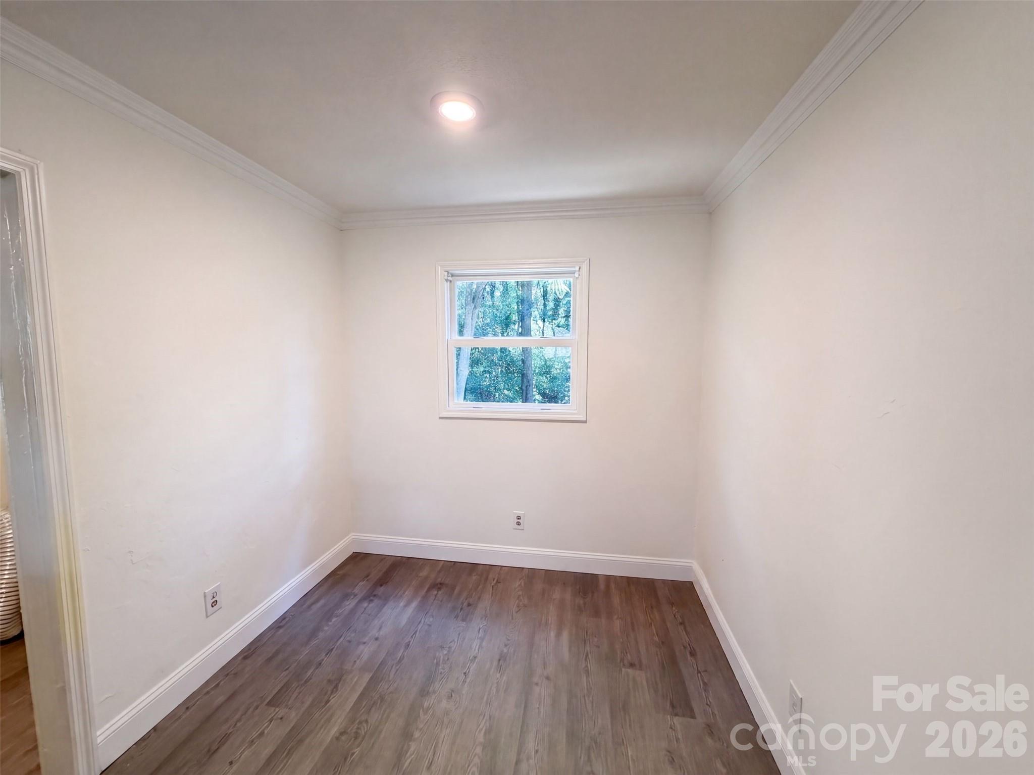 Single Family Residence at 1610 Martin Avenue, Gastonia, photo 4 of 16