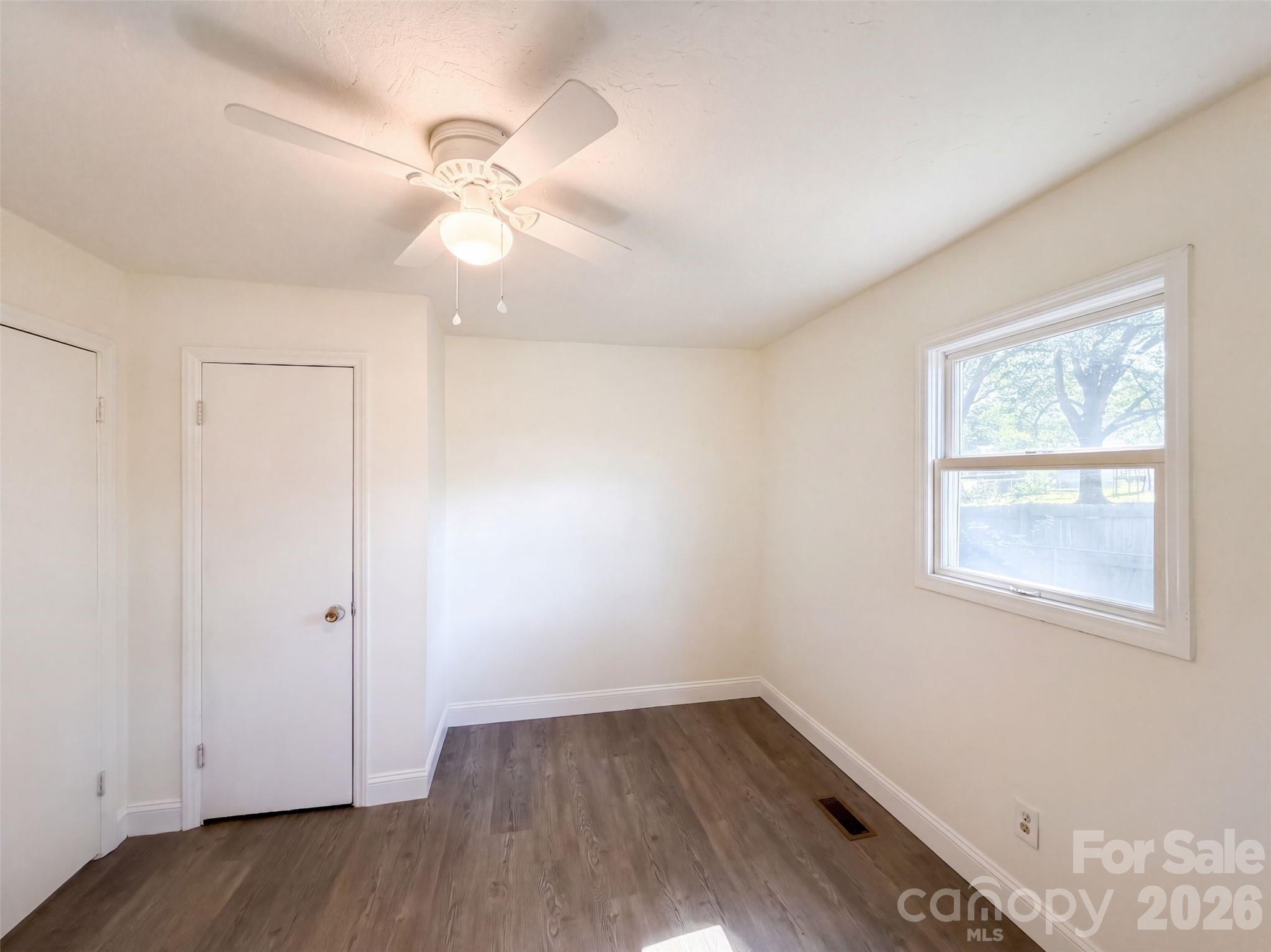 Single Family Residence at 1610 Martin Avenue, Gastonia, photo 8 of 16