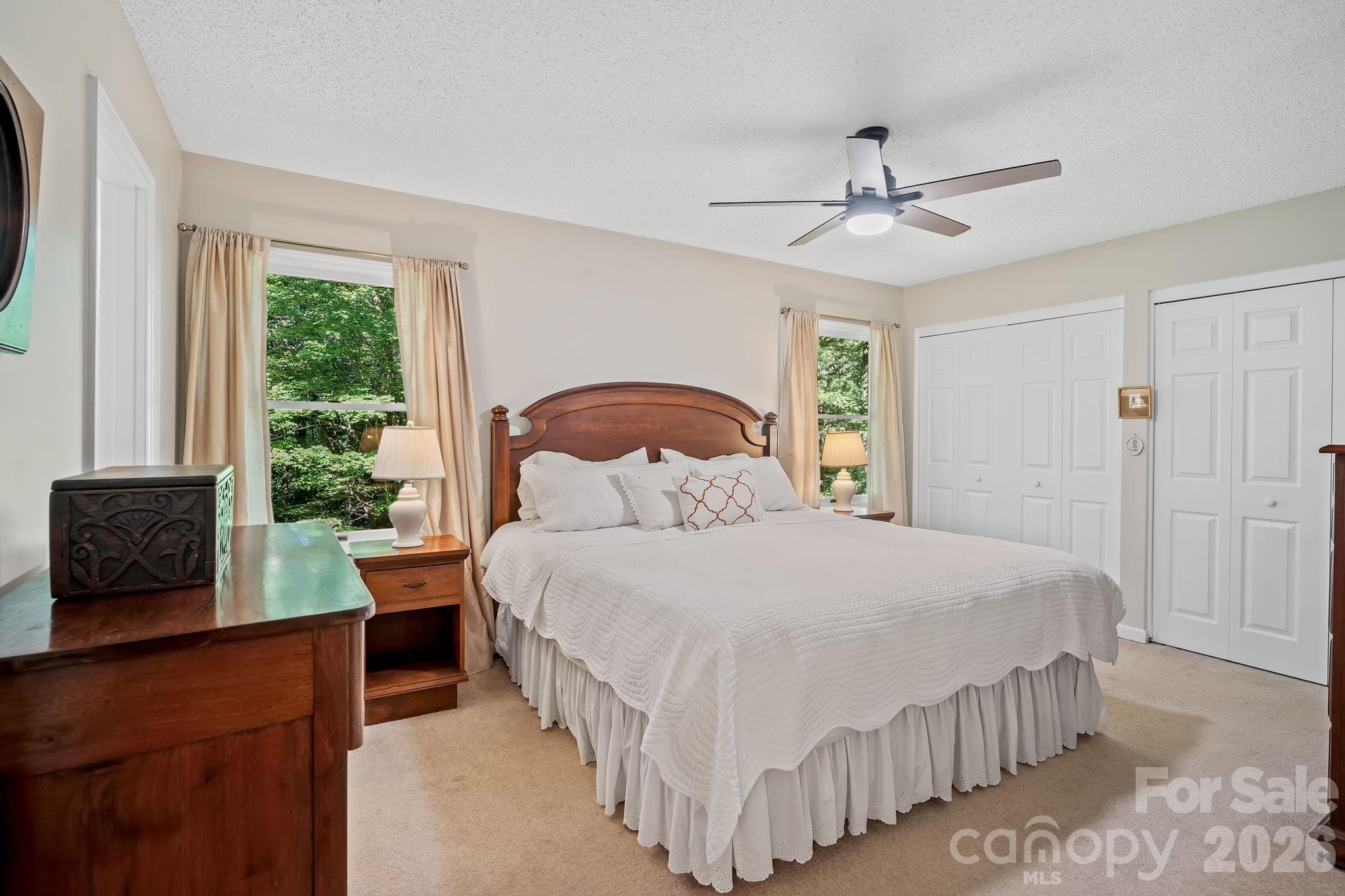 Single Family Residence at 2 Brae Burn Way, Arden, photo 12 of 31
