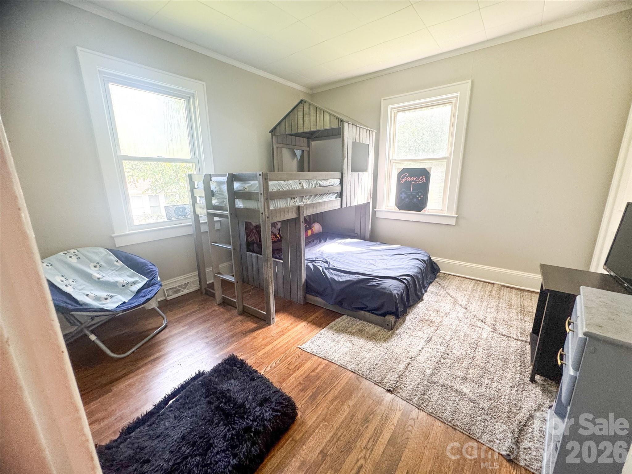 Single Family Residence at 370 Belvedere Drive NW, Concord, photo 10 of 11