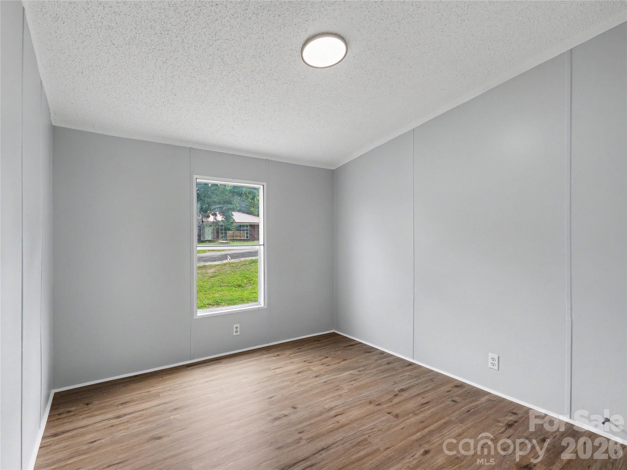 Secondary Bedroom - 141 Patricia Street, Lancaster