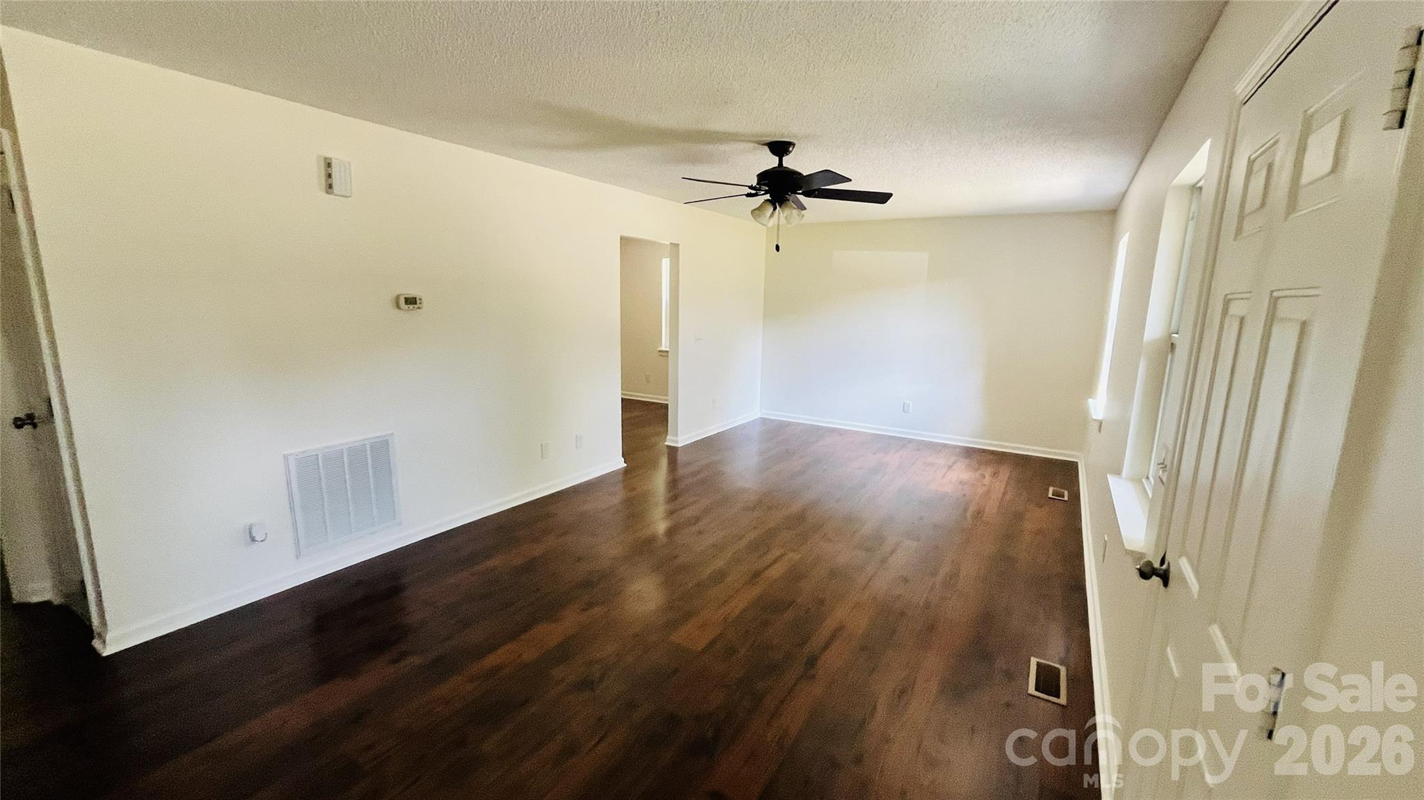 Living room - 828 Cornelius Road, Mooresville