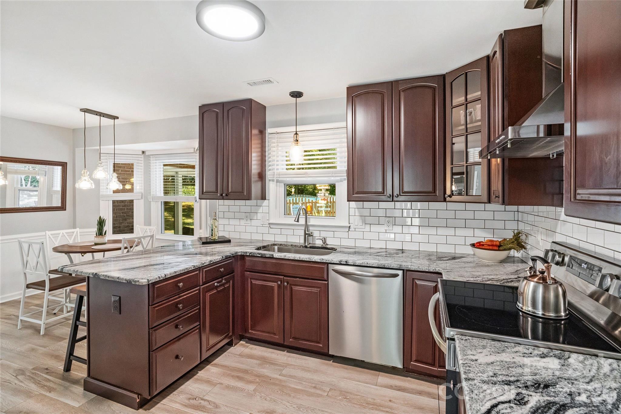 Kitchen/Dining - 2010 Glendalough Lane, Matthews