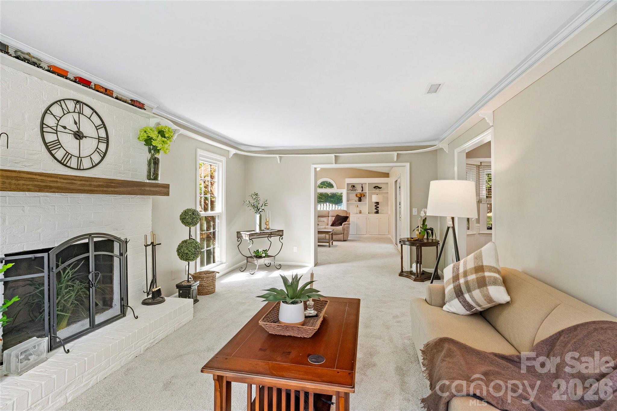Living Room - 2010 Glendalough Lane, Matthews