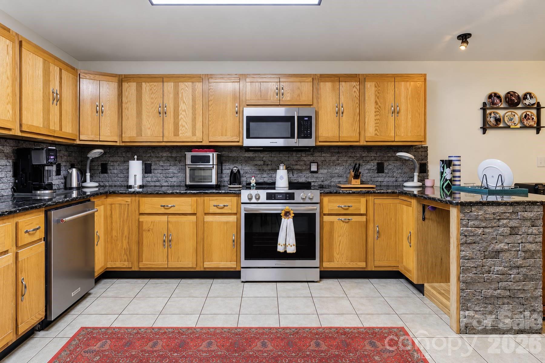 Single Family Residence at 280 Green Oaks Road, Bryson City, photo 19 of 47