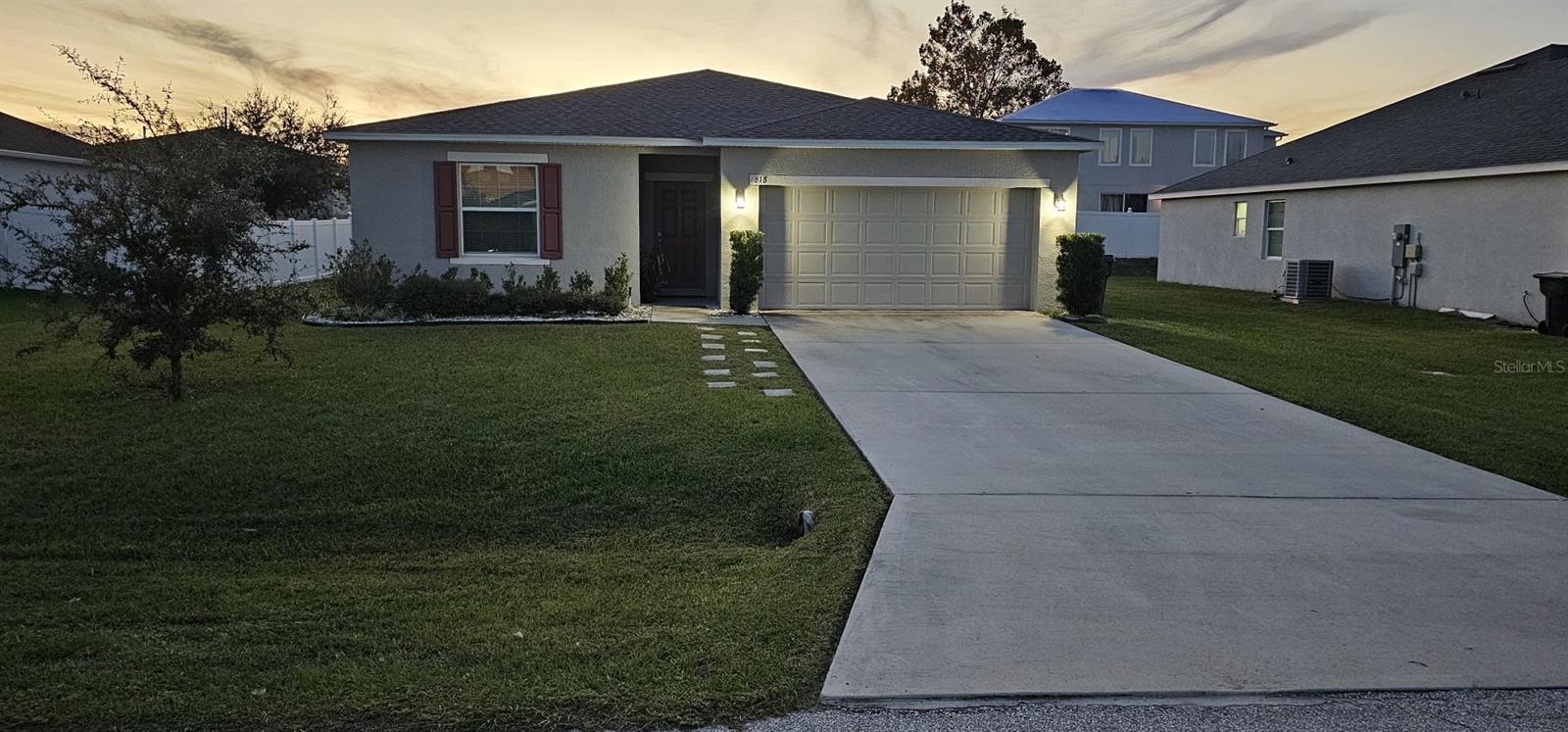 Single Family Residence at 618 JAMES CT, KISSIMMEE, photo 4 of 13