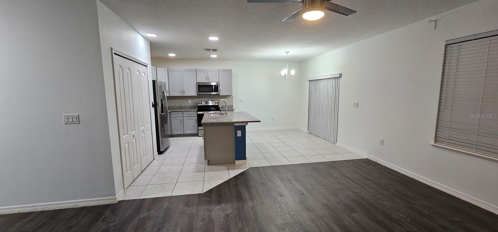 Single Family Residence at 618 JAMES CT, KISSIMMEE, photo 5 of 13