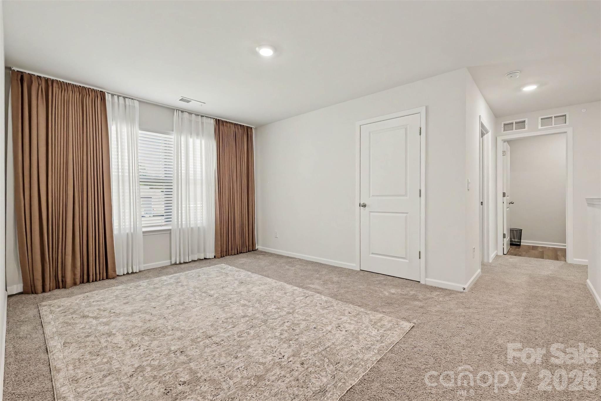Single Family Residence at 3008 Sassafras Trail, Gastonia, photo 18 of 34