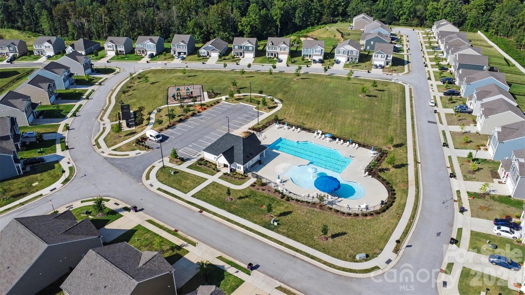 Single Family Residence at 3008 Sassafras Trail, Gastonia, photo 33 of 34