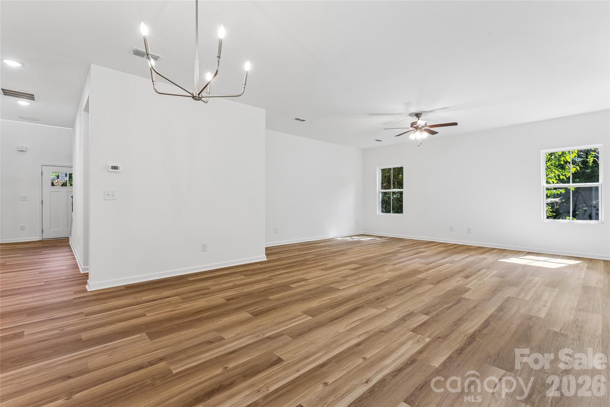 Single Family Residence at 8216 Willhill Road, Mint Hill, photo 18 of 44