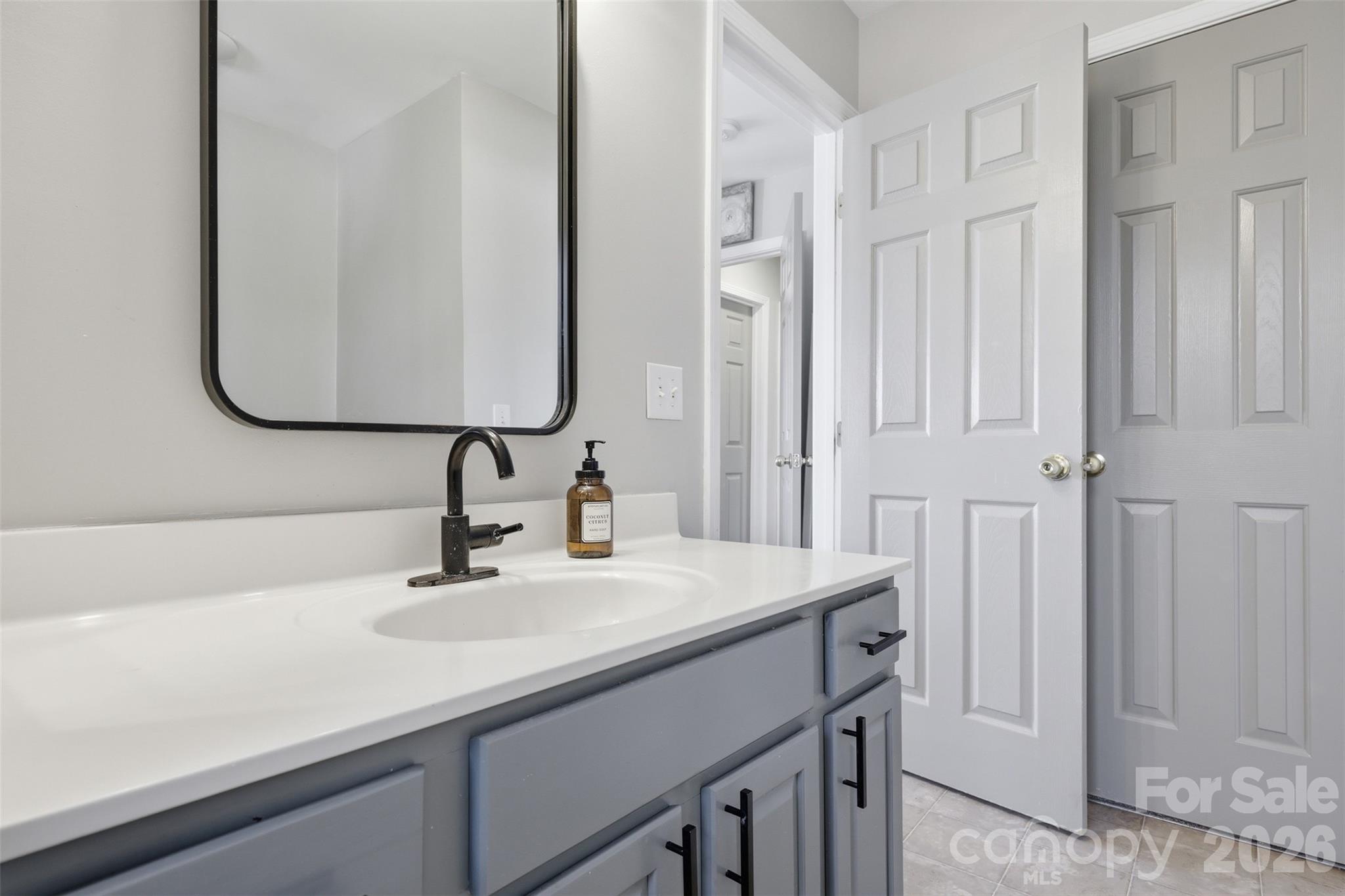 Primary bath - 1210 Bridge Knot Court, Rock Hill