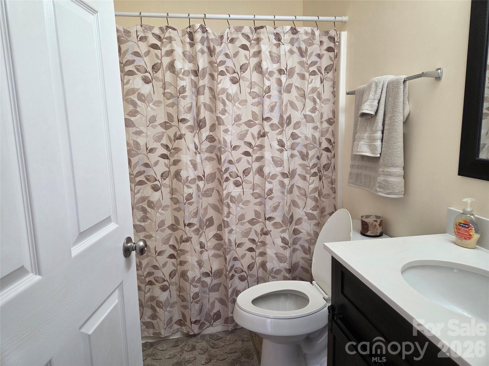Single Family Residence at 10 Miss Julia Way, Granite Falls, photo 13 of 18