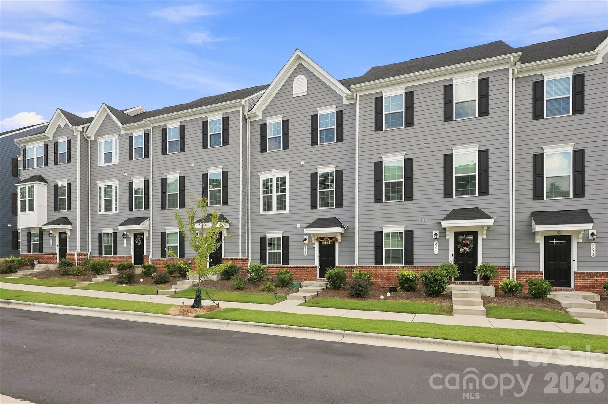 Townhouse at 2509 Autumn Olive Lane, Matthews, photo 2 of 34
