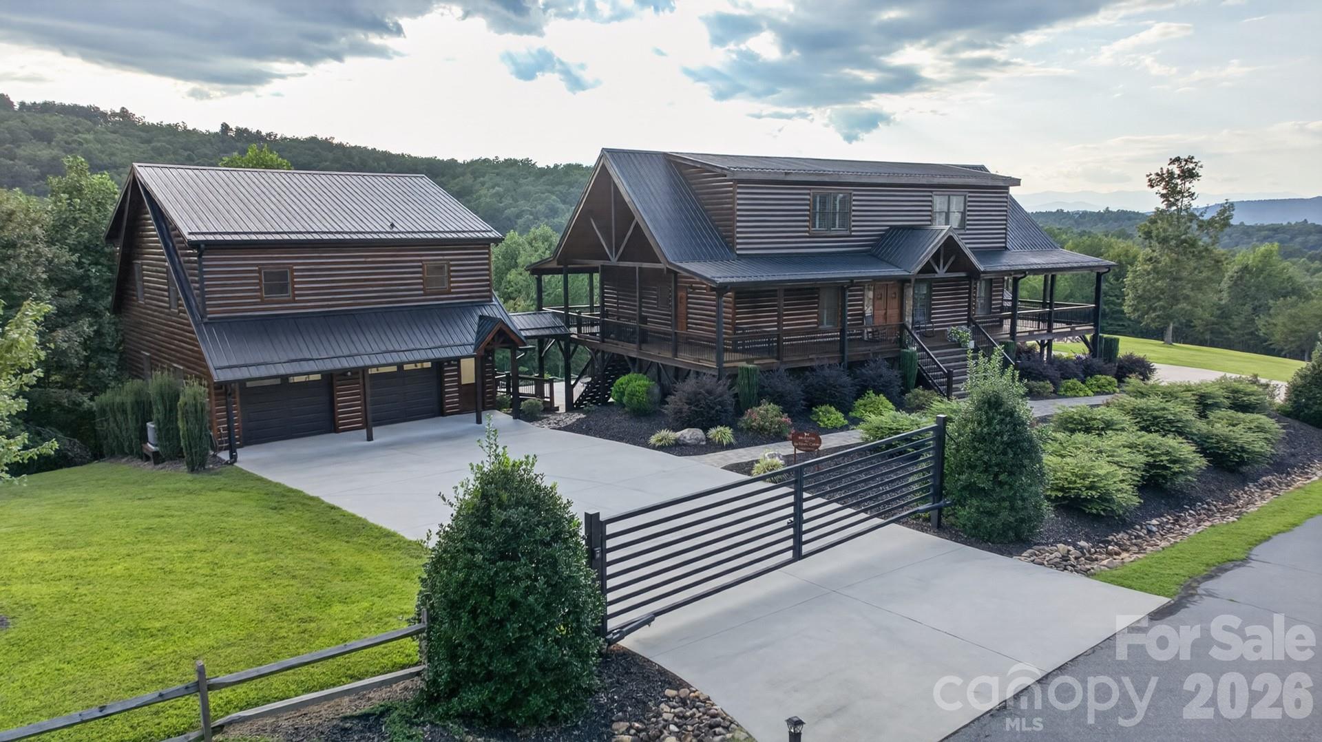 Single Family Residence at 147 Night Sky Drive, Nebo, photo 5 of 48