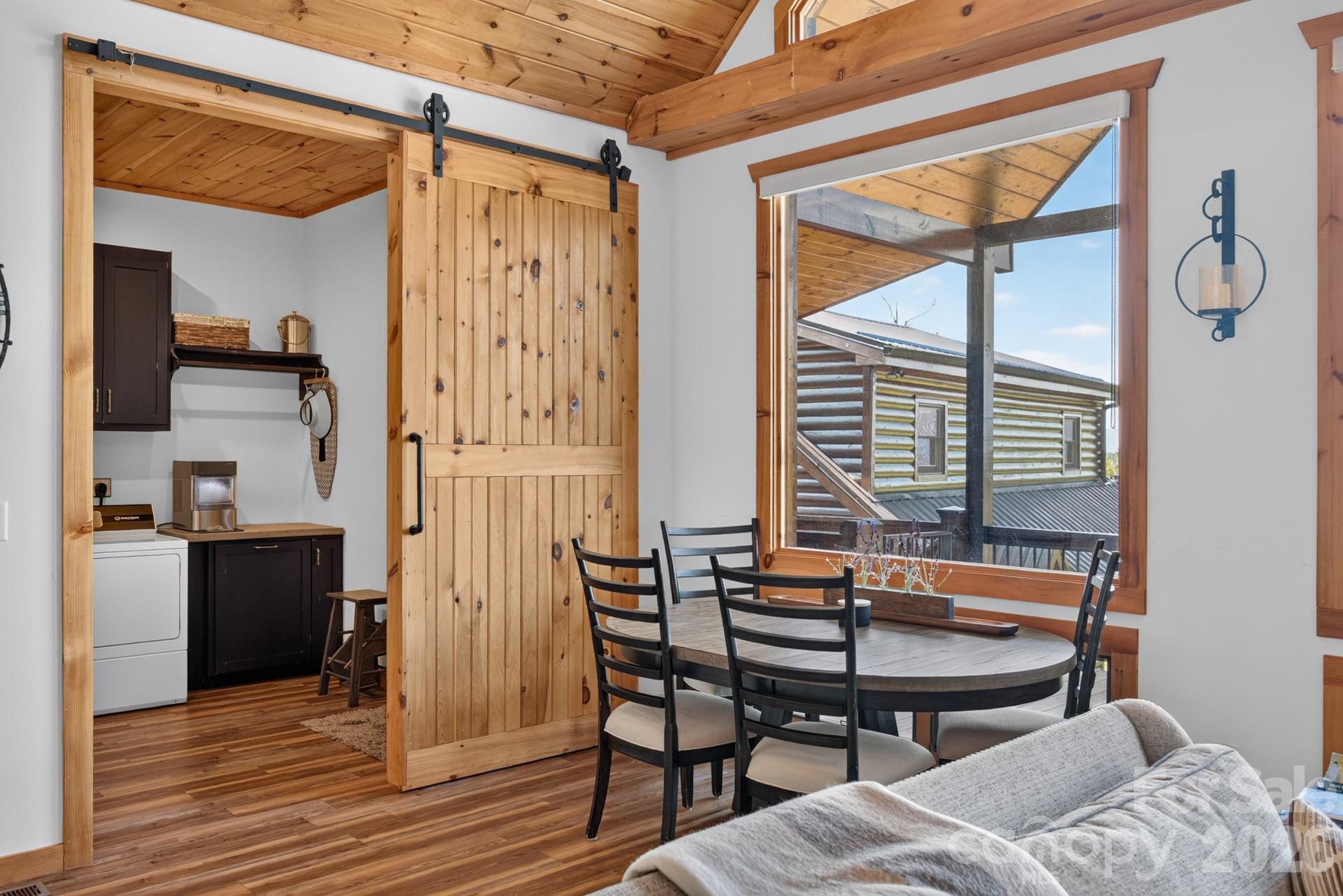 Single Family Residence at 147 Night Sky Drive, Nebo, photo 12 of 48