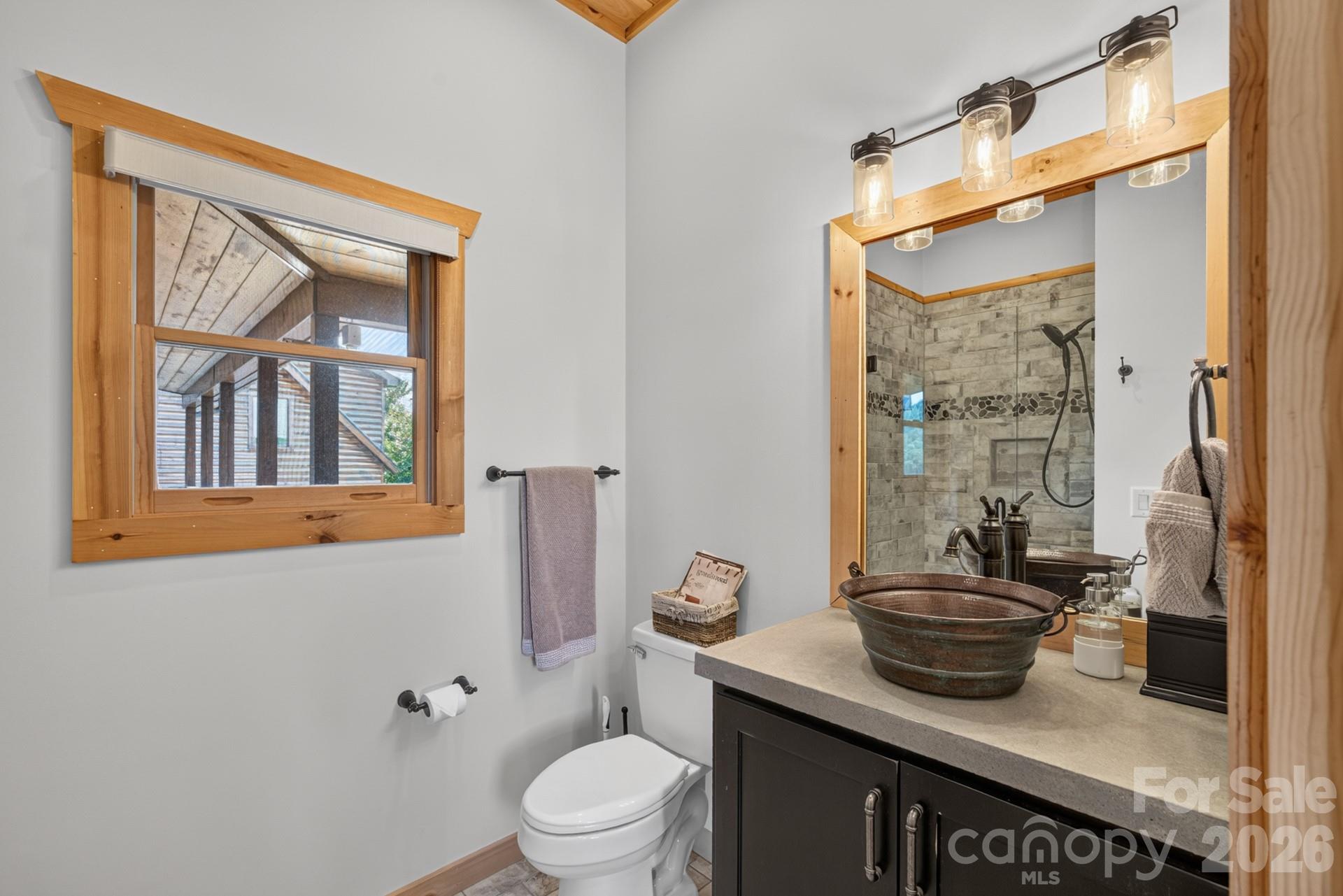Single Family Residence at 147 Night Sky Drive, Nebo, photo 18 of 48