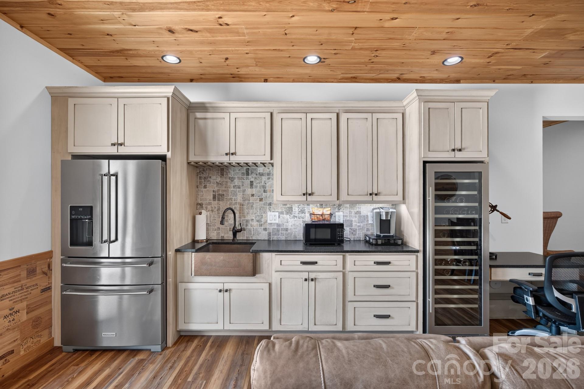 Single Family Residence at 147 Night Sky Drive, Nebo, photo 26 of 48