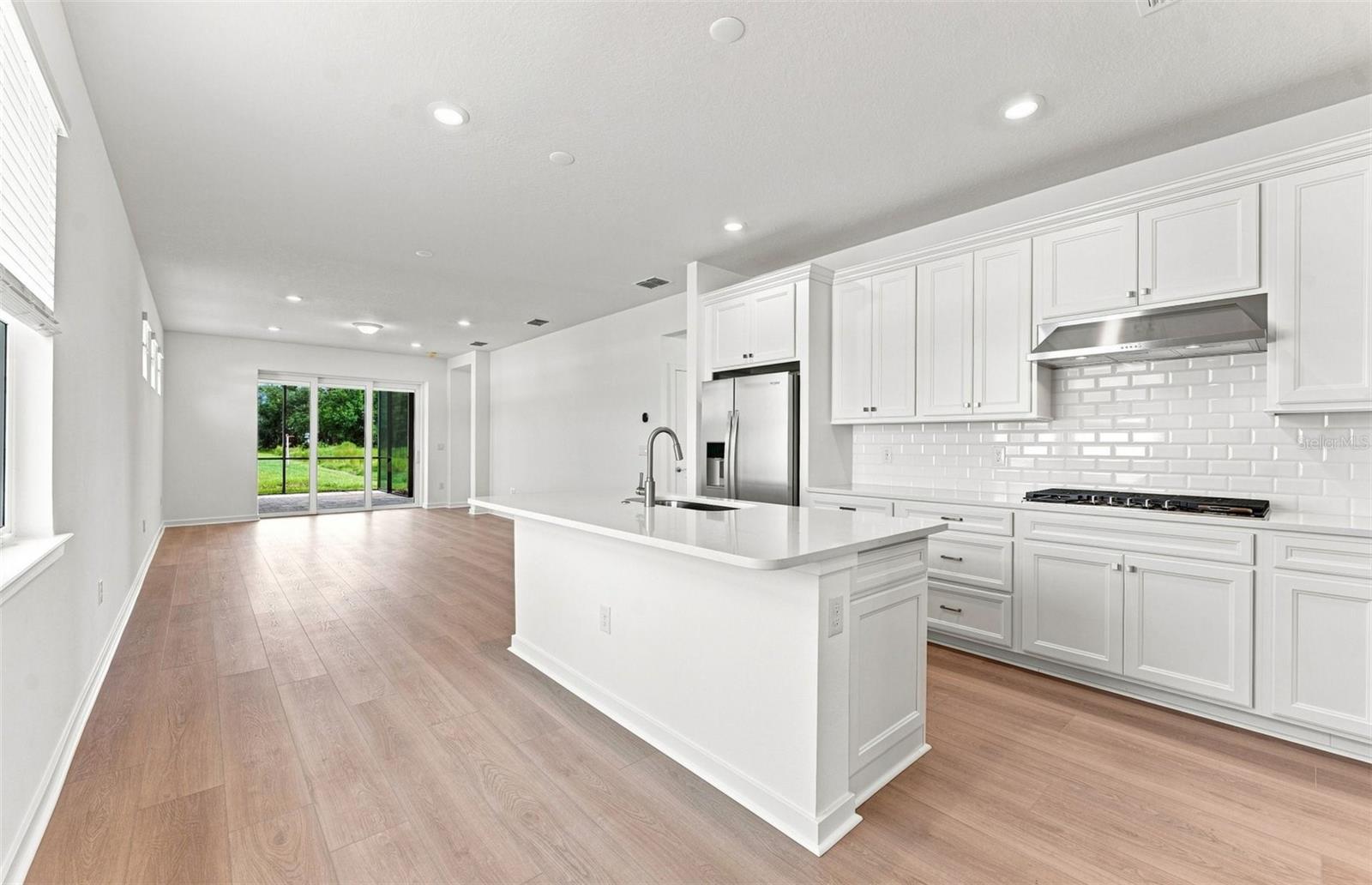 Open Concept Home Design - 14753 SUNLIT CIR, PARRISH