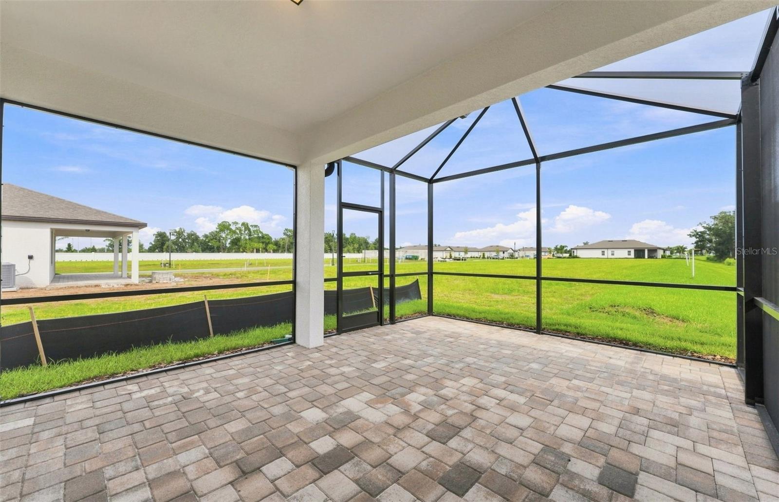 Extended Covered Lanai w/Screen Enclosure - 14753 SUNLIT CIR, PARRISH