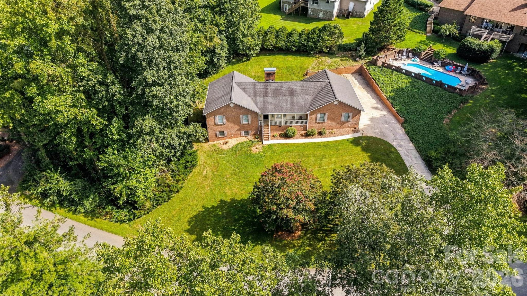 Single Family Residence at 107 Timberline Drive, Morganton, photo 24 of 32