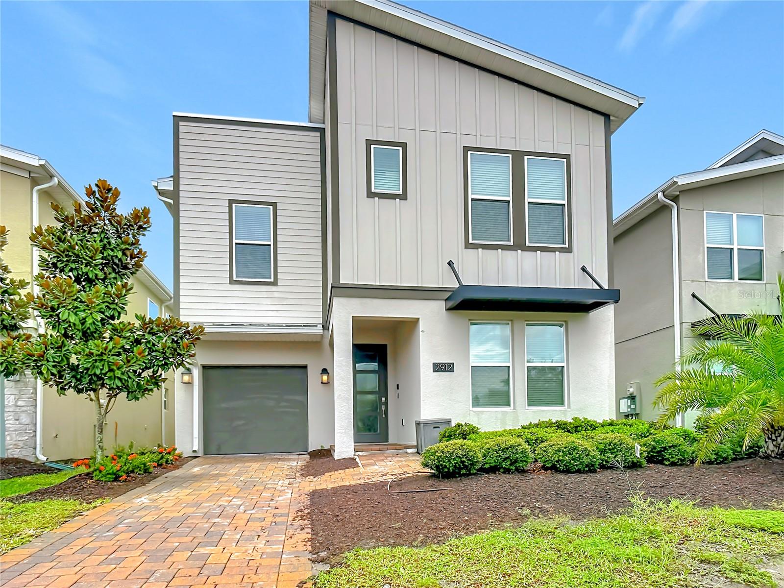 2912 PROTAGONIST ST