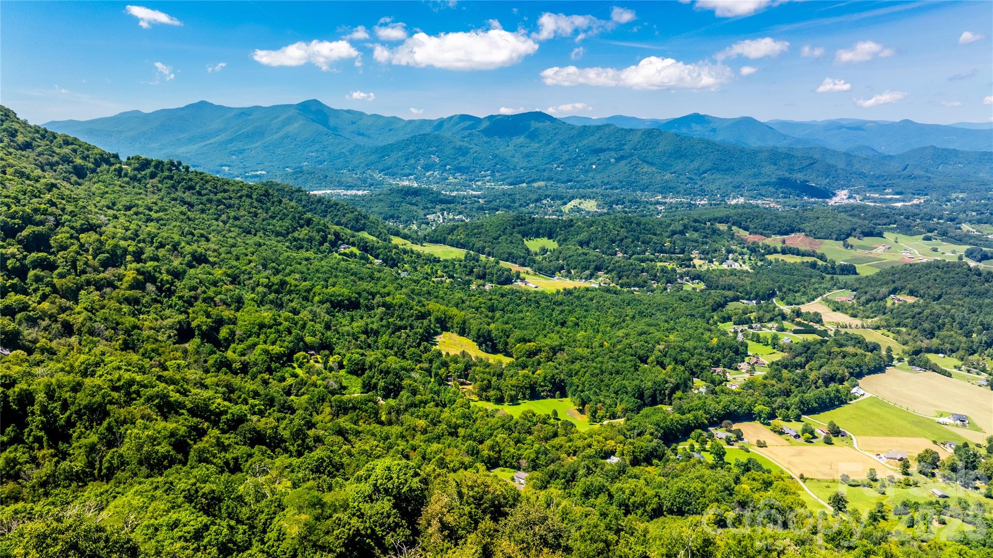 THE VIEWS!! - 19 Estate Drive, Waynesville