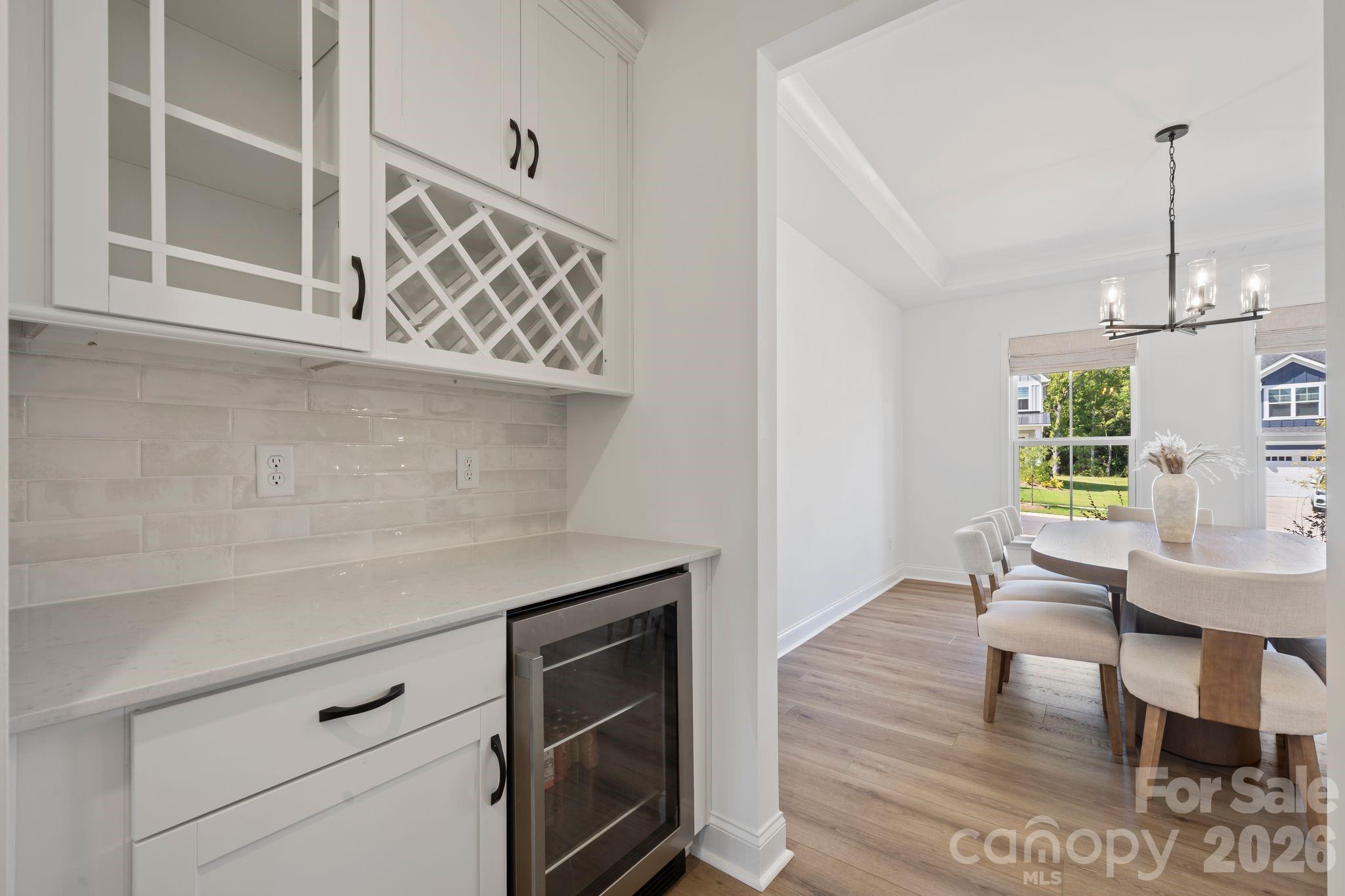 Single Family Residence at 2027 Waxhaw Crossing Drive, Waxhaw, photo 17 of 47