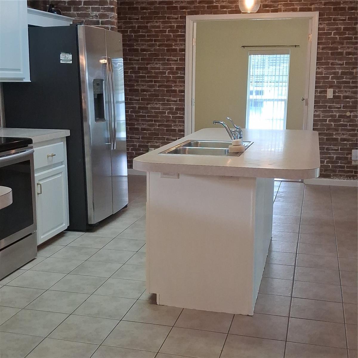 Kitchen - 5745 PAWNEE ST, ZEPHYRHILLS