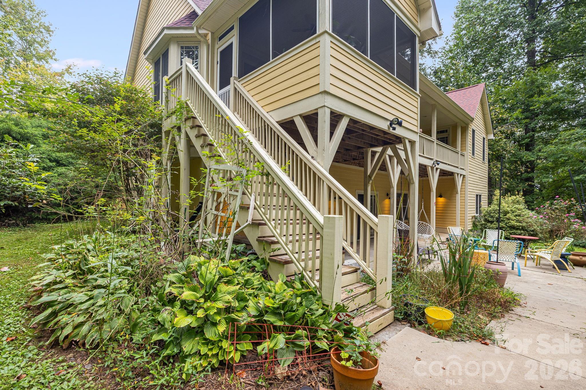 Single Family Residence at 312 E Forest Place, Candler, photo 37 of 44