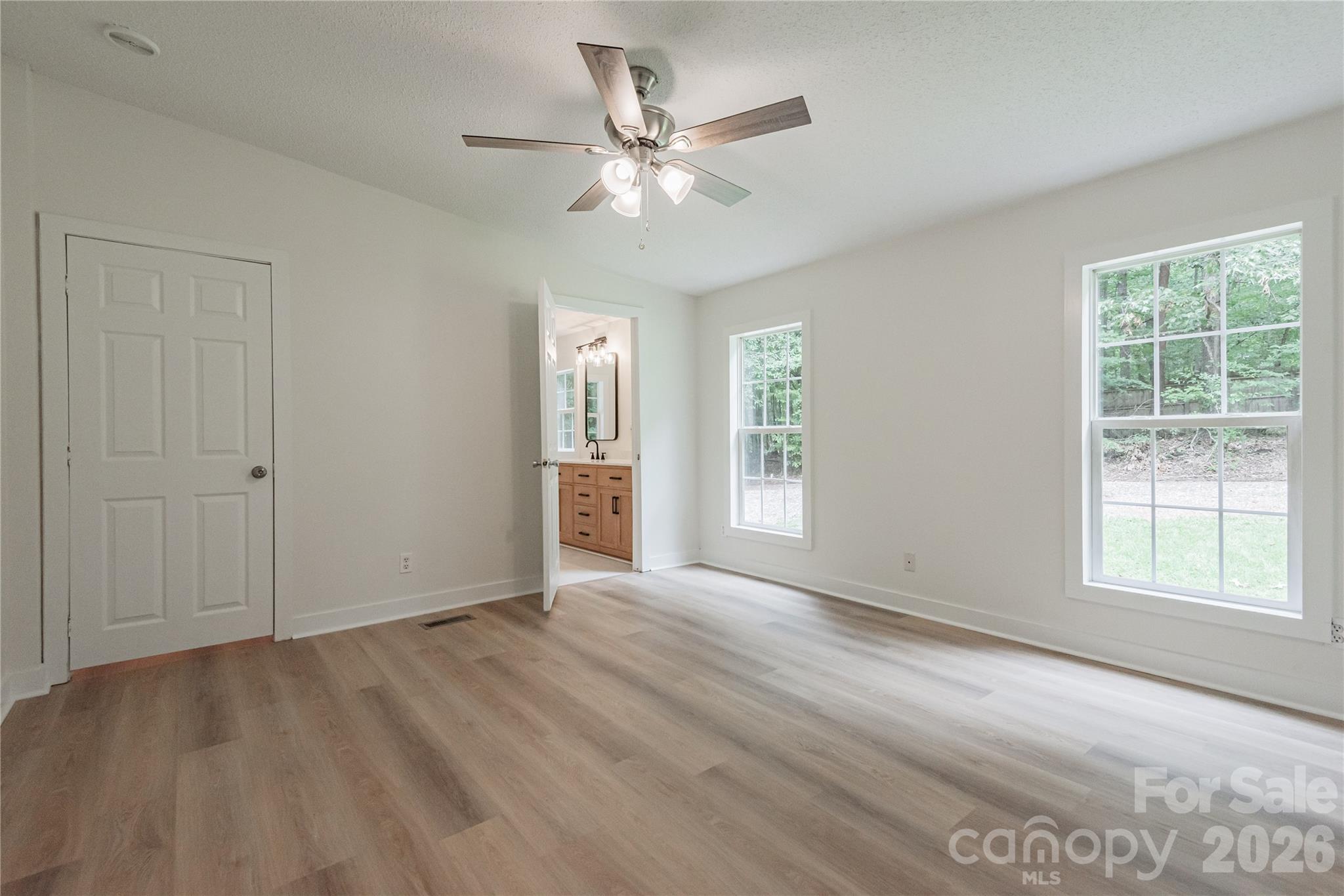 Single Family Residence at 141 Tommys Lane, Mooresville, photo 8 of 16