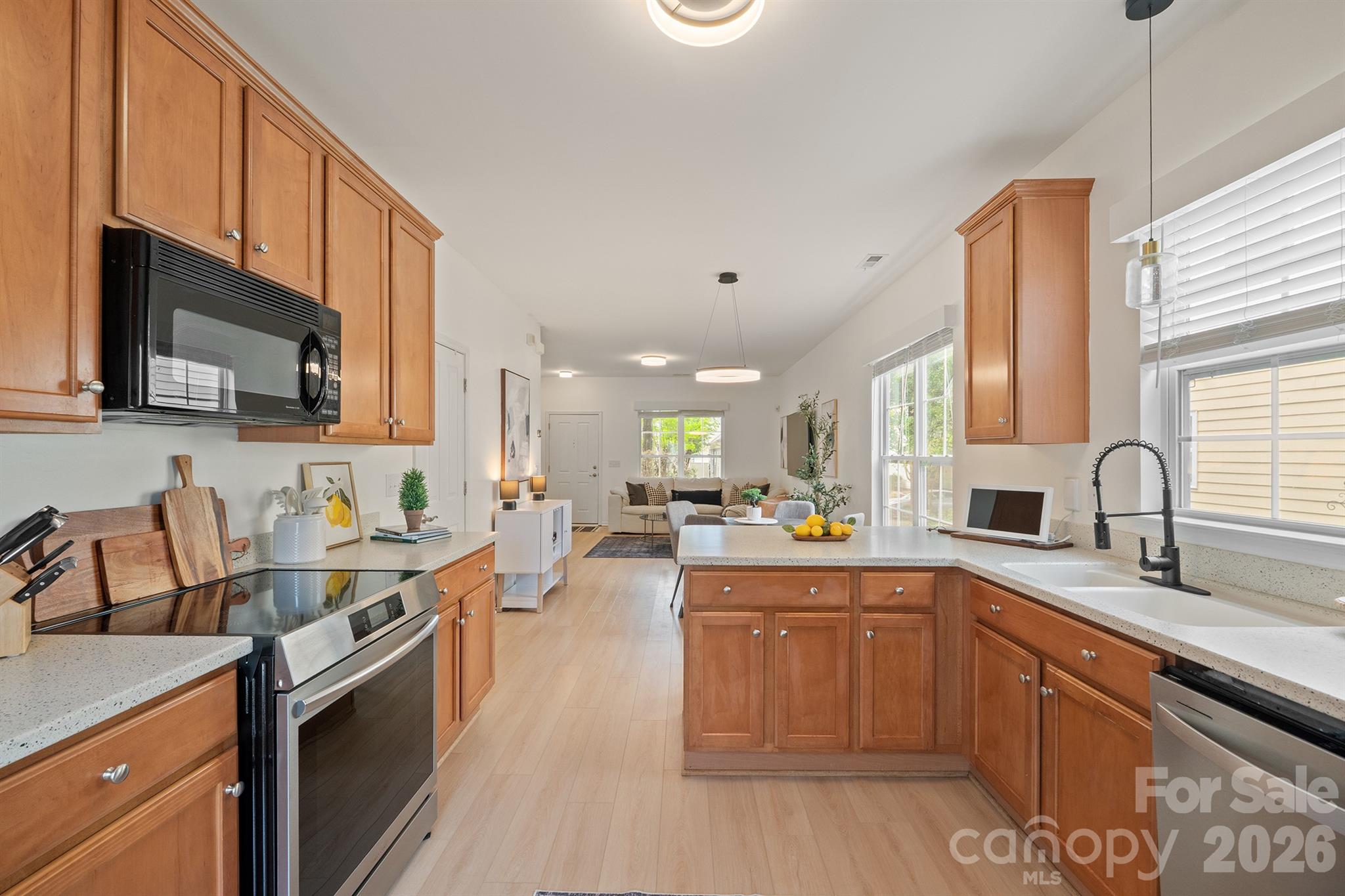 kitchen - 14525 Holly Springs Drive, Huntersville