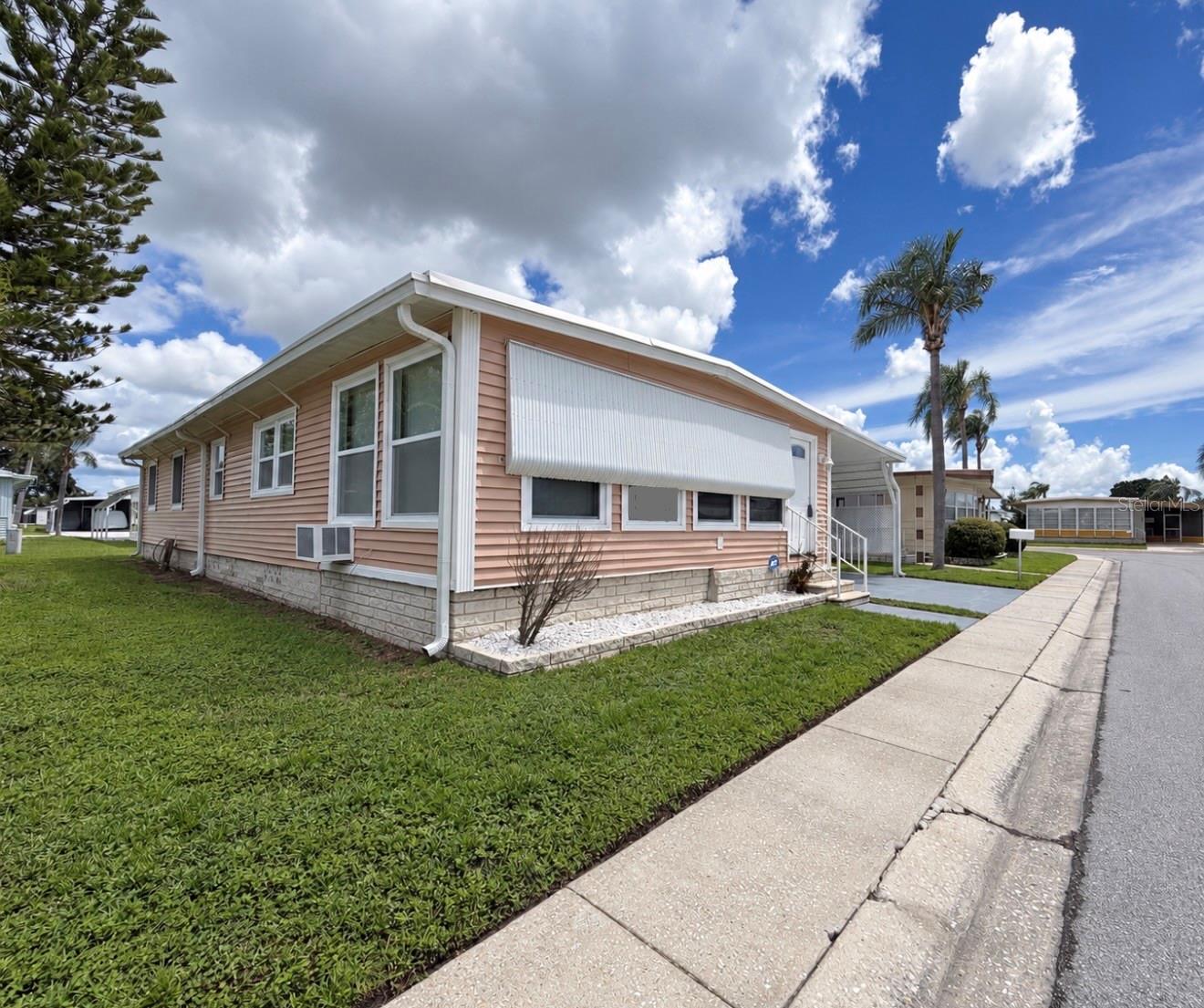Manufactured Home at 1100 BELCHER RD S #535, LARGO, photo 2 of 60