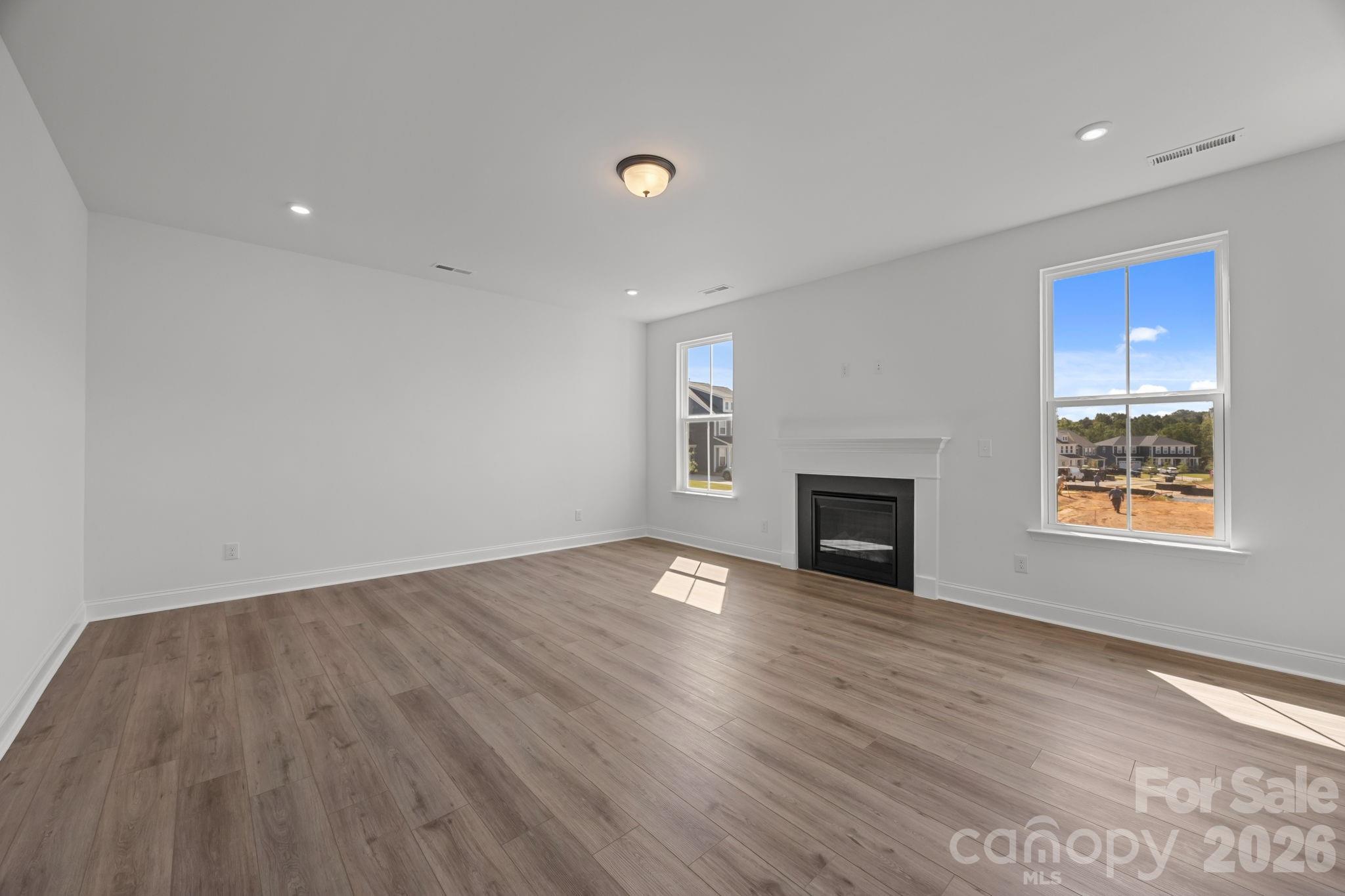 Photos are a representation, Home DOES NOT have fireplace - 1288 Aft Lane, York