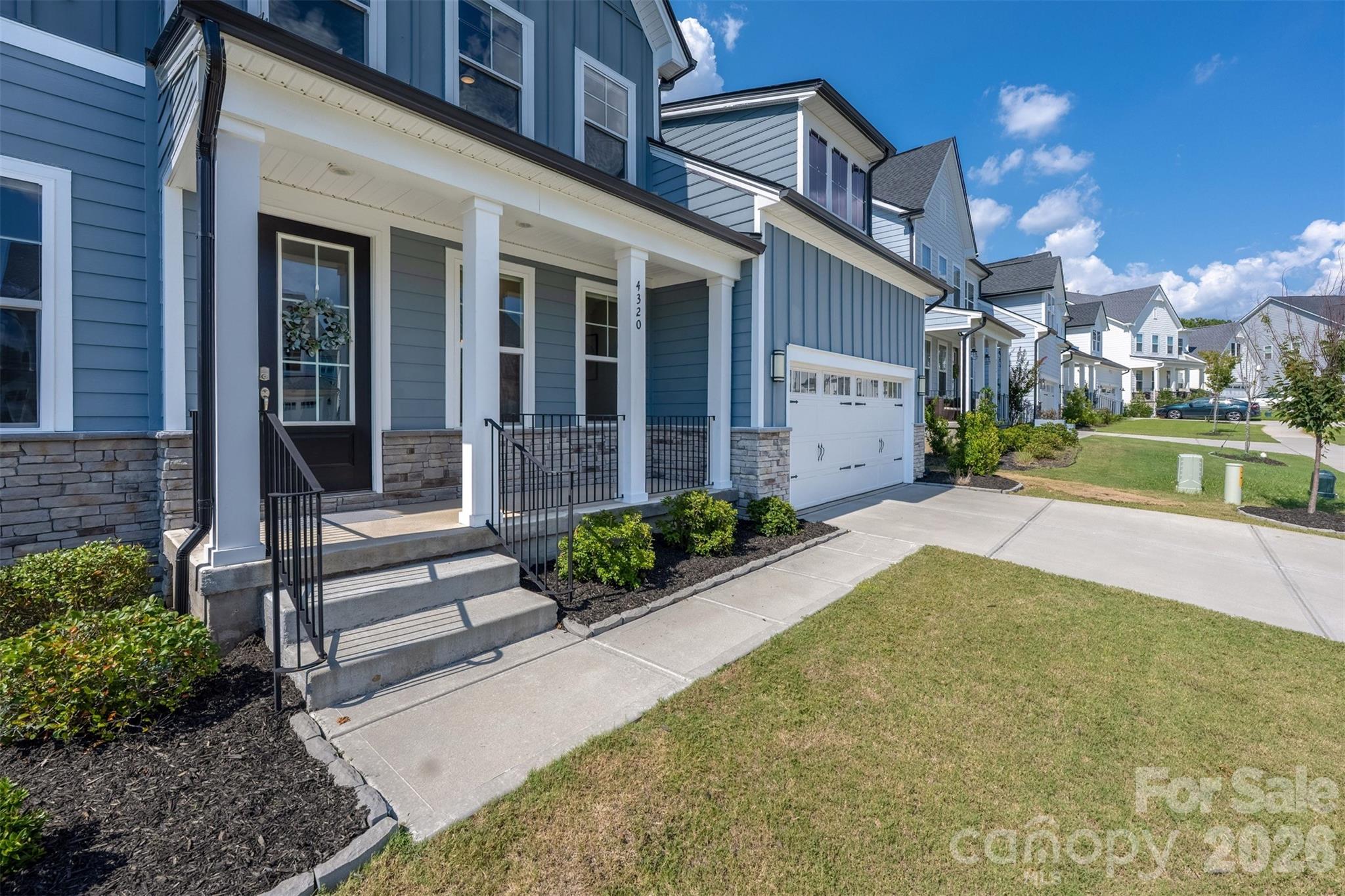 Covered front porch - 4320 Tournette Drive, Indian Land