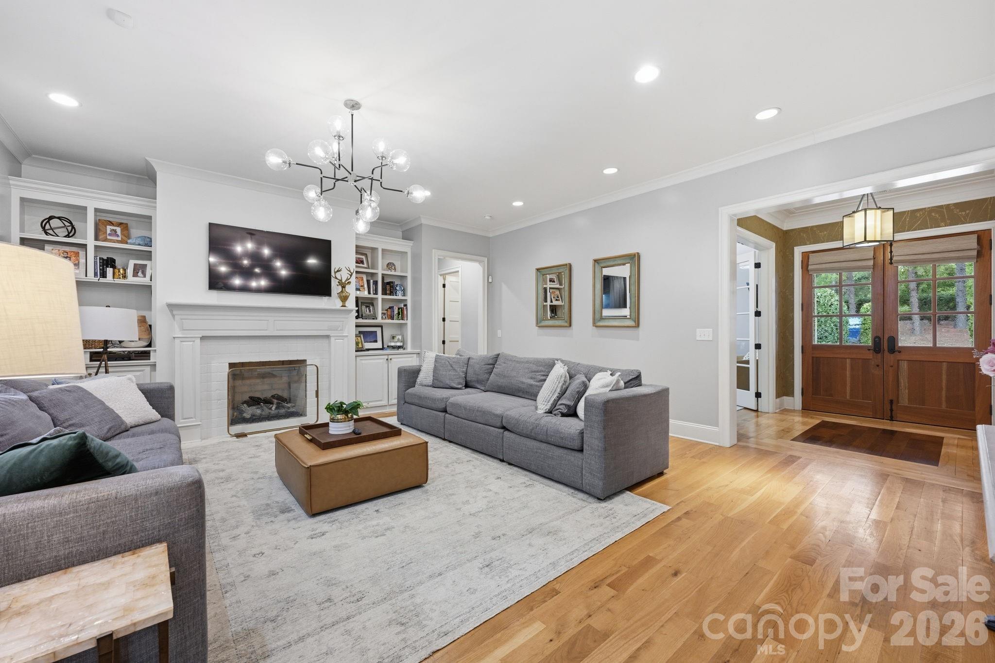 Single Family Residence at 2063 Brawley School Road, Mooresville, photo 10 of 47