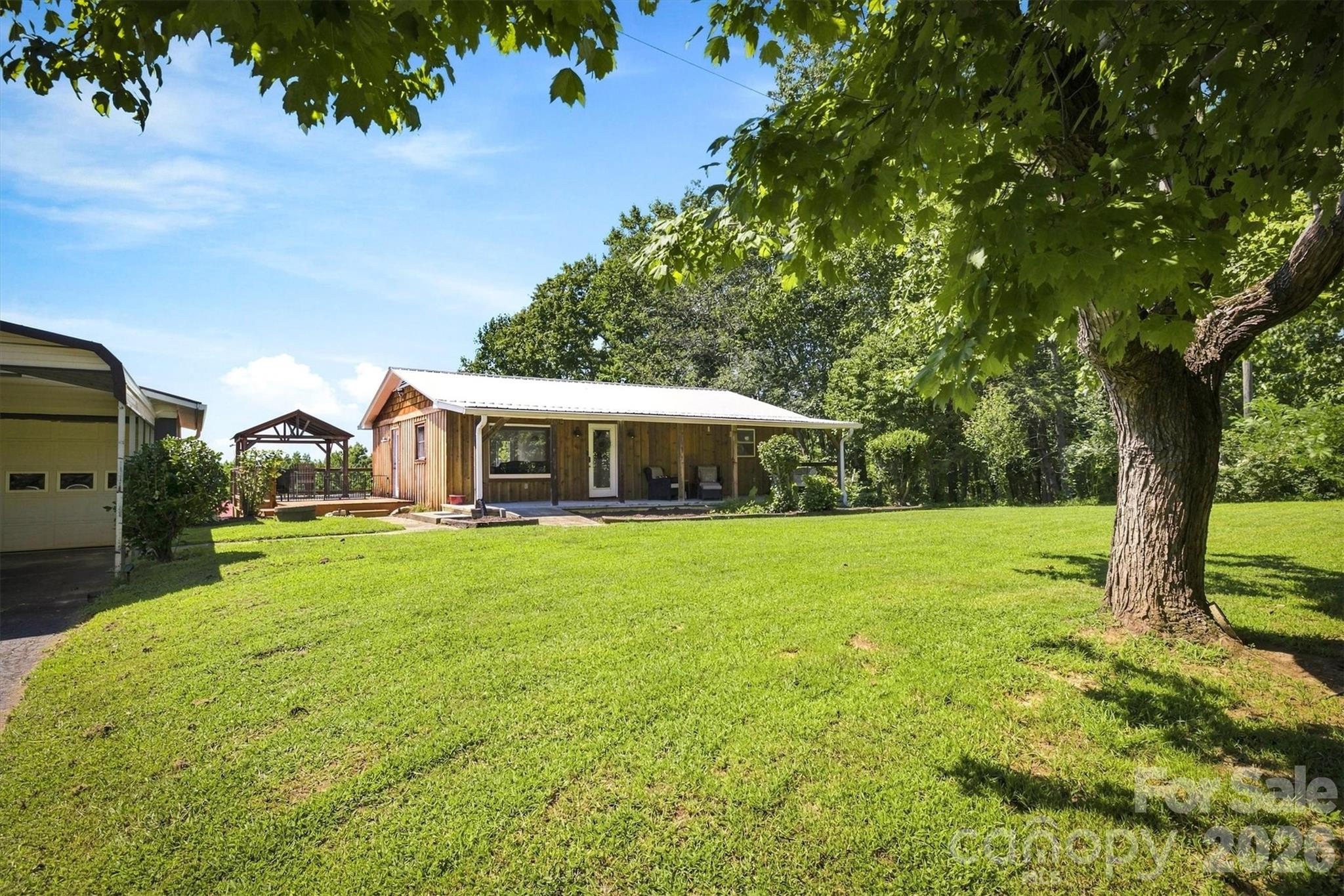 Single Family Residence at 7693 S Mountain Institute Road, Nebo, photo 32 of 41