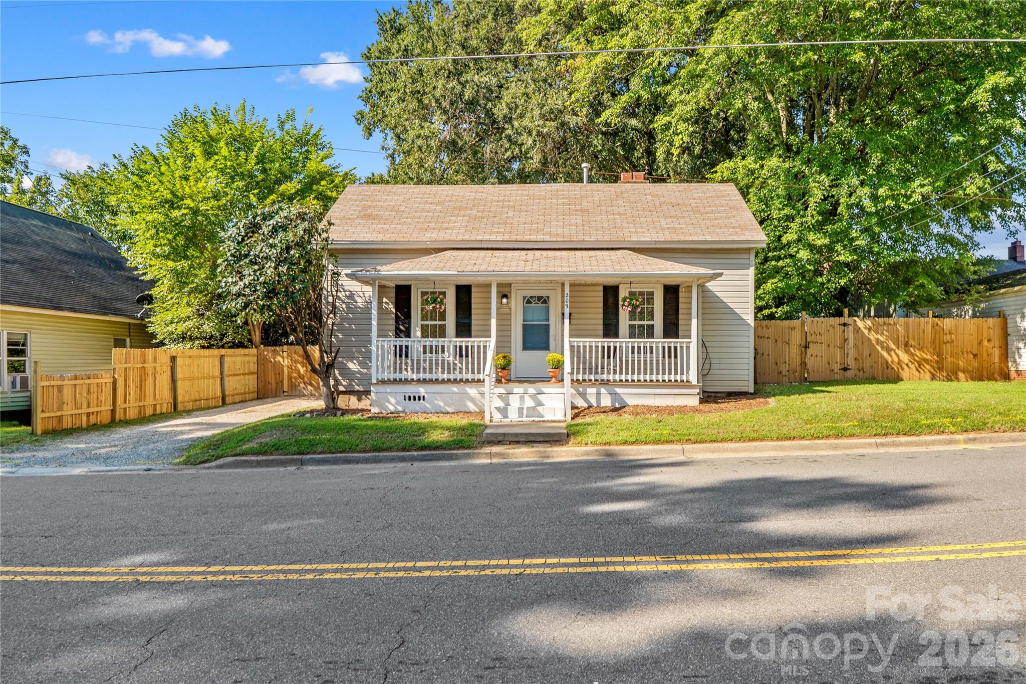 Single Family Residence at 209 E Wilson Avenue, Mooresville, photo 44 of 45