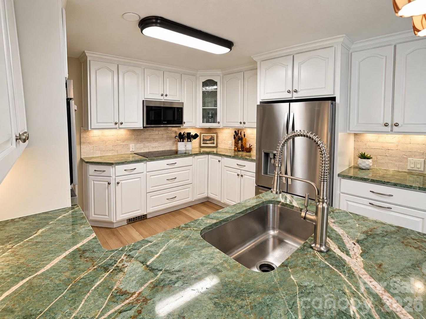 Single Family Residence at 195 Azalea Road, Mooresville, photo 12 of 48