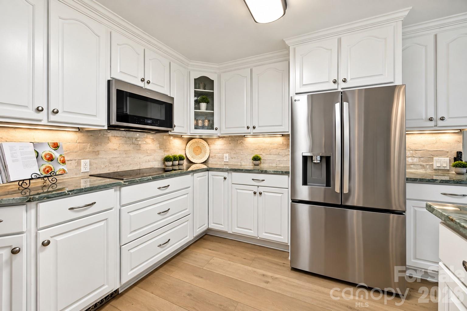 Single Family Residence at 195 Azalea Road, Mooresville, photo 15 of 48
