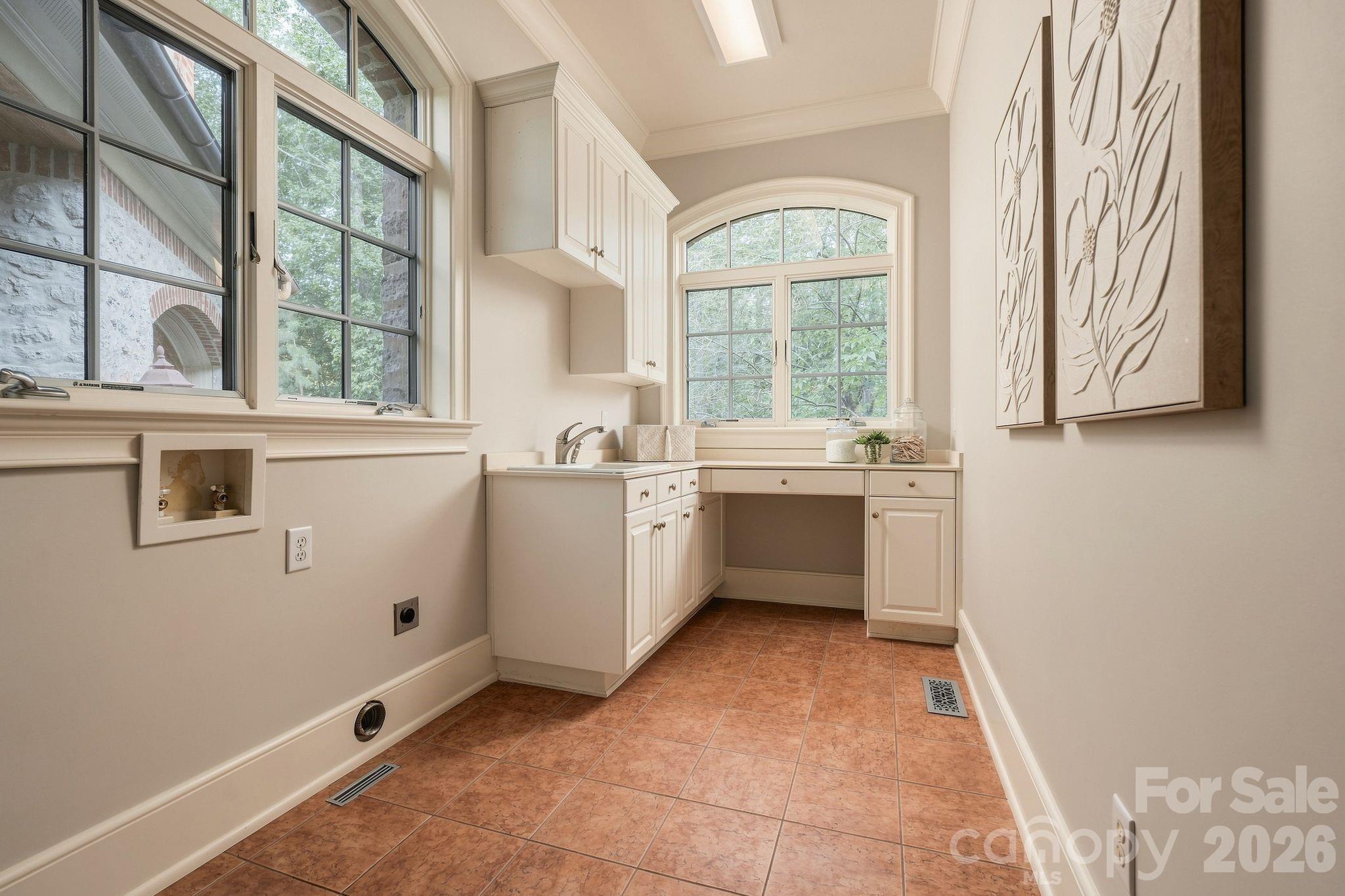 Single Family Residence at 1515 Baltusrol Drive, Denver, photo 31 of 48