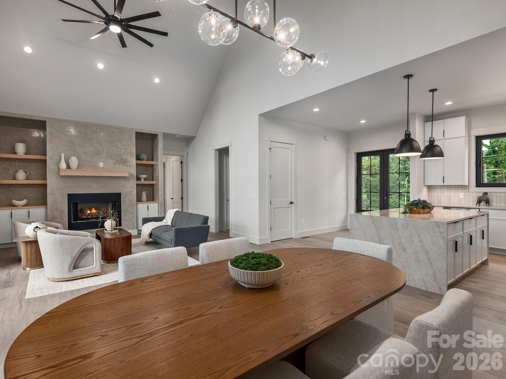 Single Family Residence at 148 Reserve Way, Hendersonville, photo 5 of 30