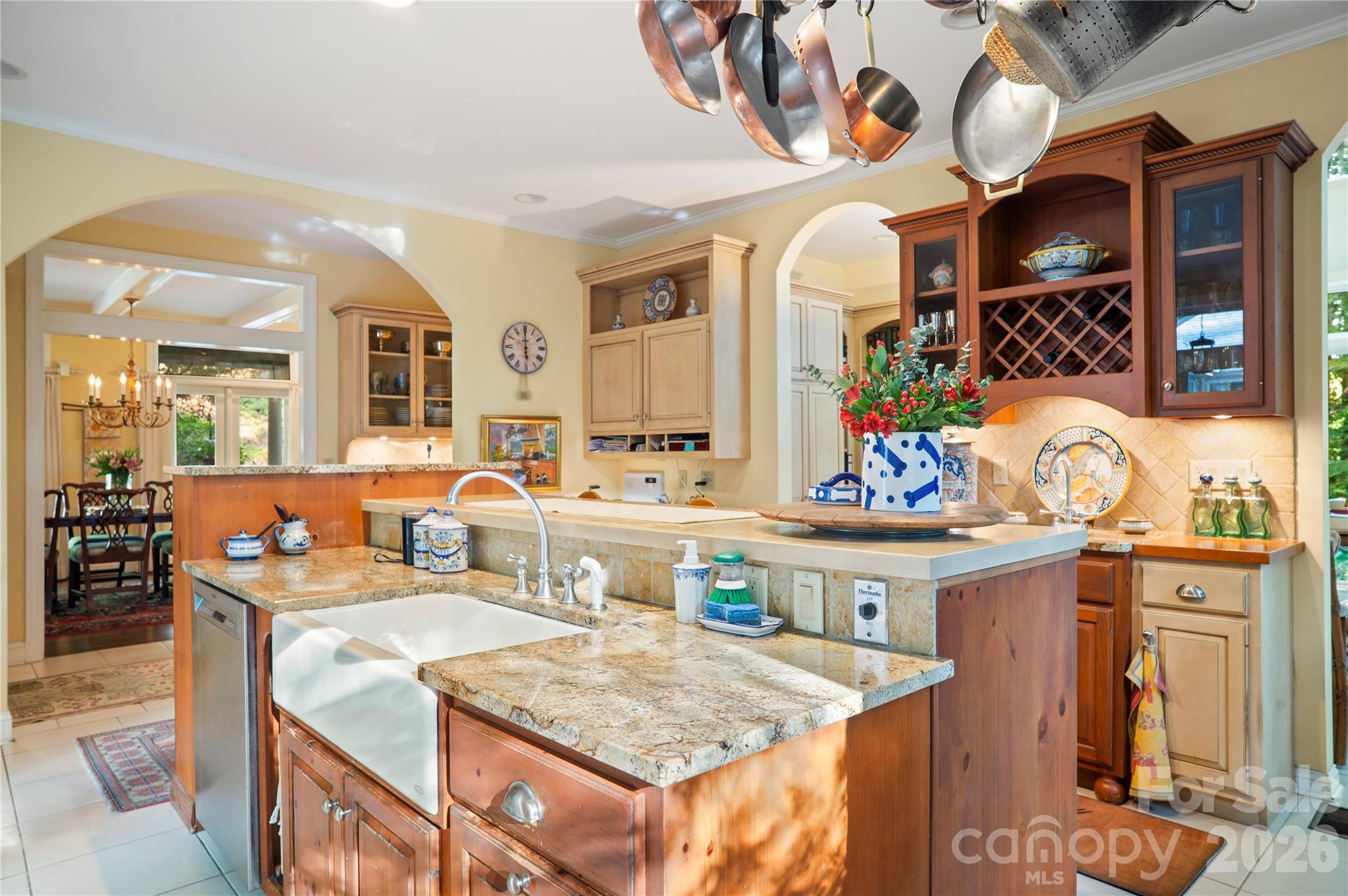 Single Family Residence at 4 Citadel Lane, Hendersonville, photo 14 of 48