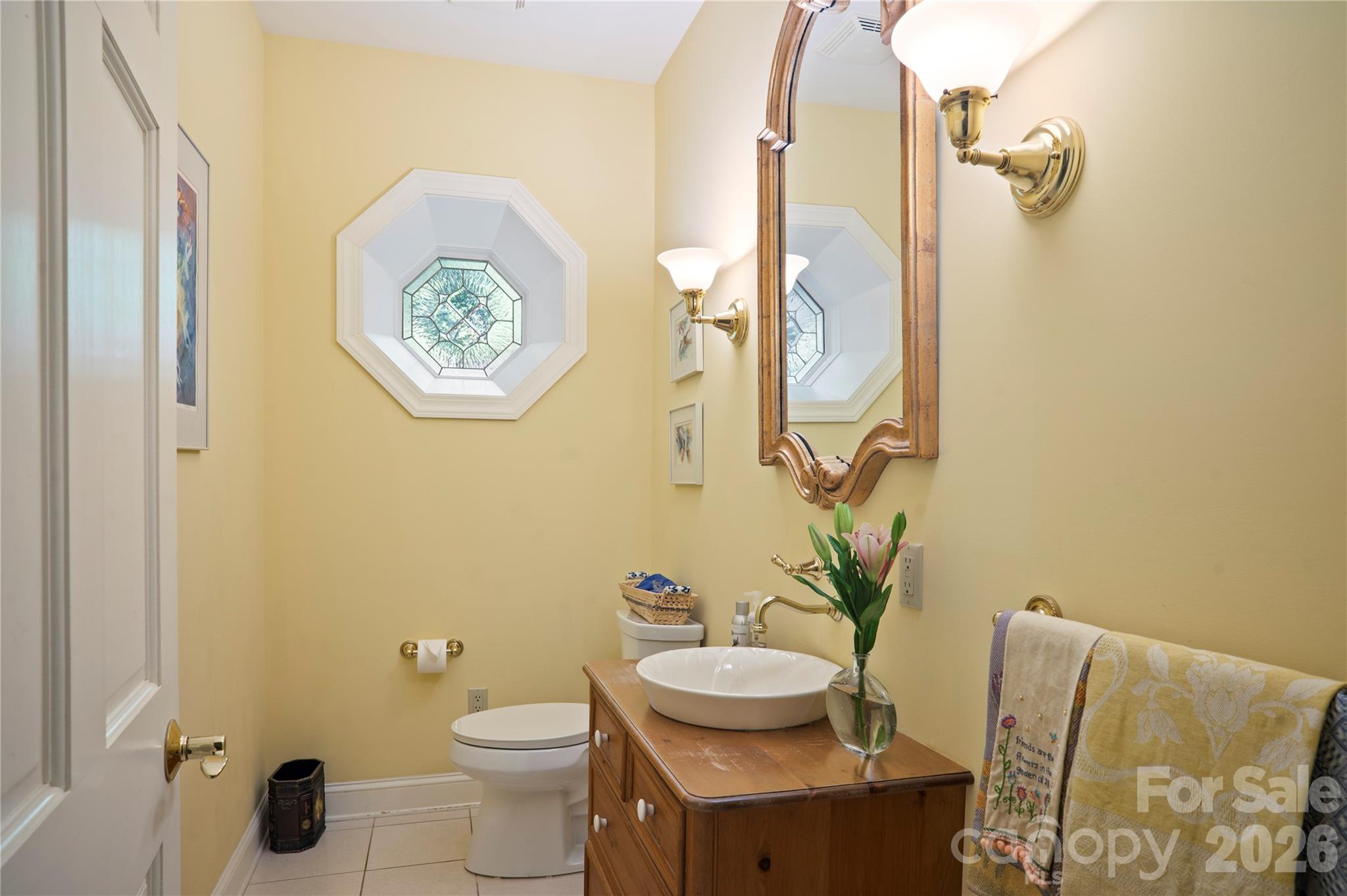 Single Family Residence at 4 Citadel Lane, Hendersonville, photo 22 of 48