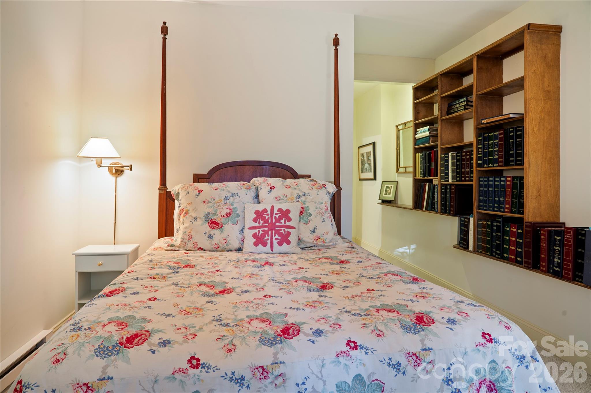 Single Family Residence at 4 Citadel Lane, Hendersonville, photo 38 of 48