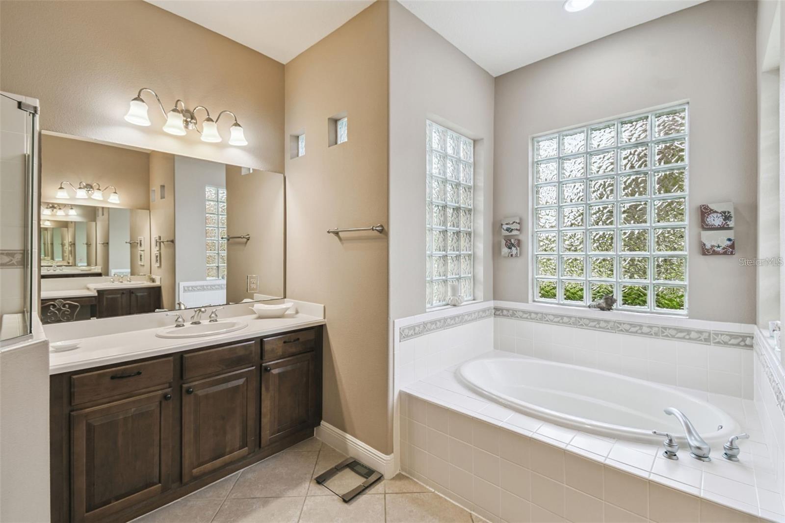 Single Family Residence at 861 BELLA VIANA RD, KISSIMMEE, photo 24 of 55
